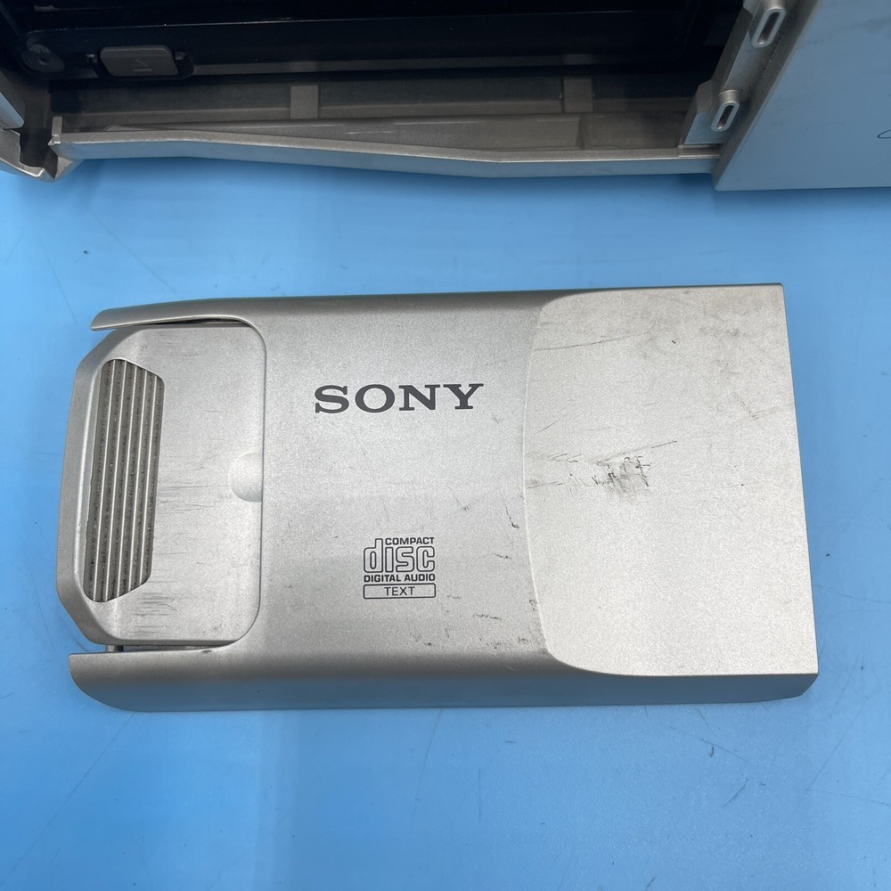 *UNTESTED* Sony CDX-616 10 Disc CD Changer with Brackets