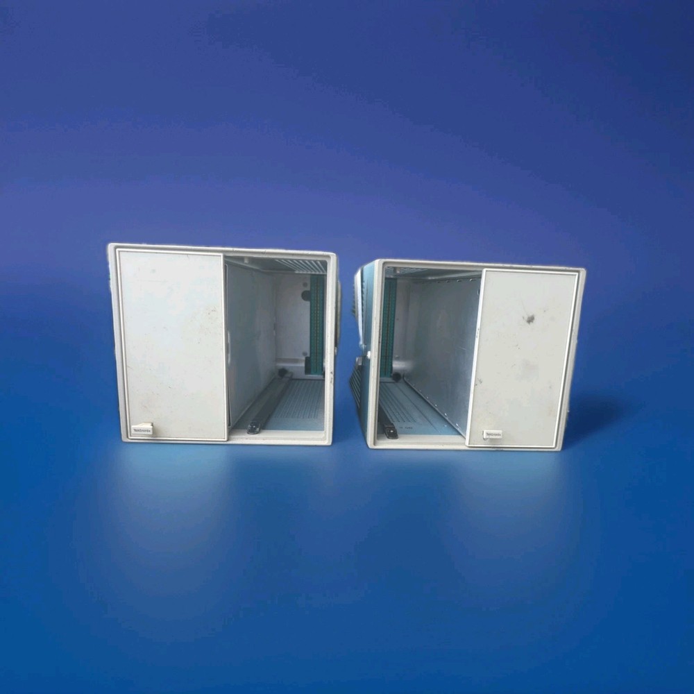 2 Tektronix TM502A Power Module Mainframe
