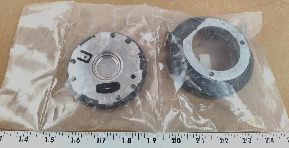 New Flyer Assembly Horn Button W/LO PN: 598664