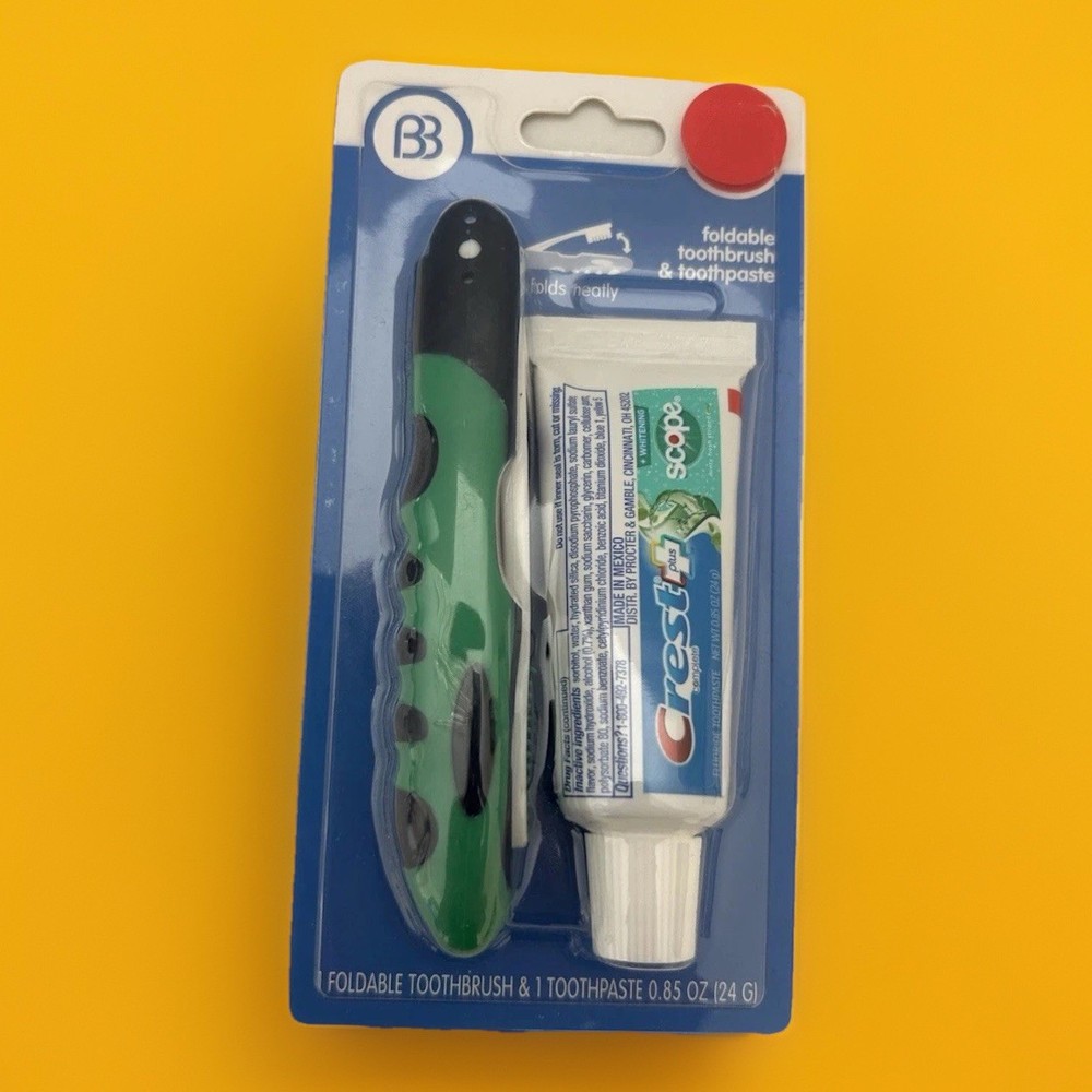 BB Foldable Toothbrush and Toothpaste *Teal Color*