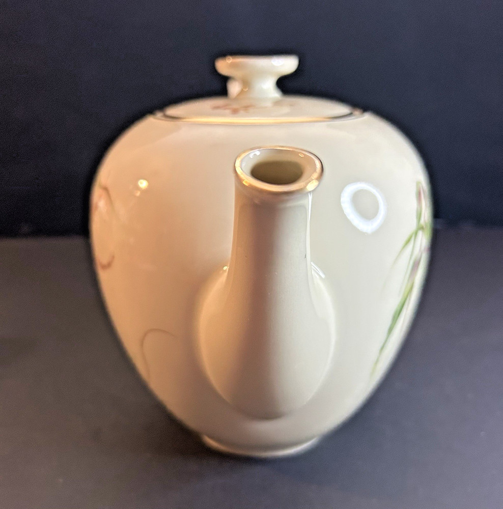 Heinrich Drazene Coffee Pot with Lid - Pattern For US Airforce