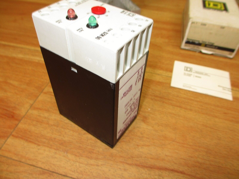 Square D 9050 DZM 60 *NEW* Time Delay Relay On-Delay