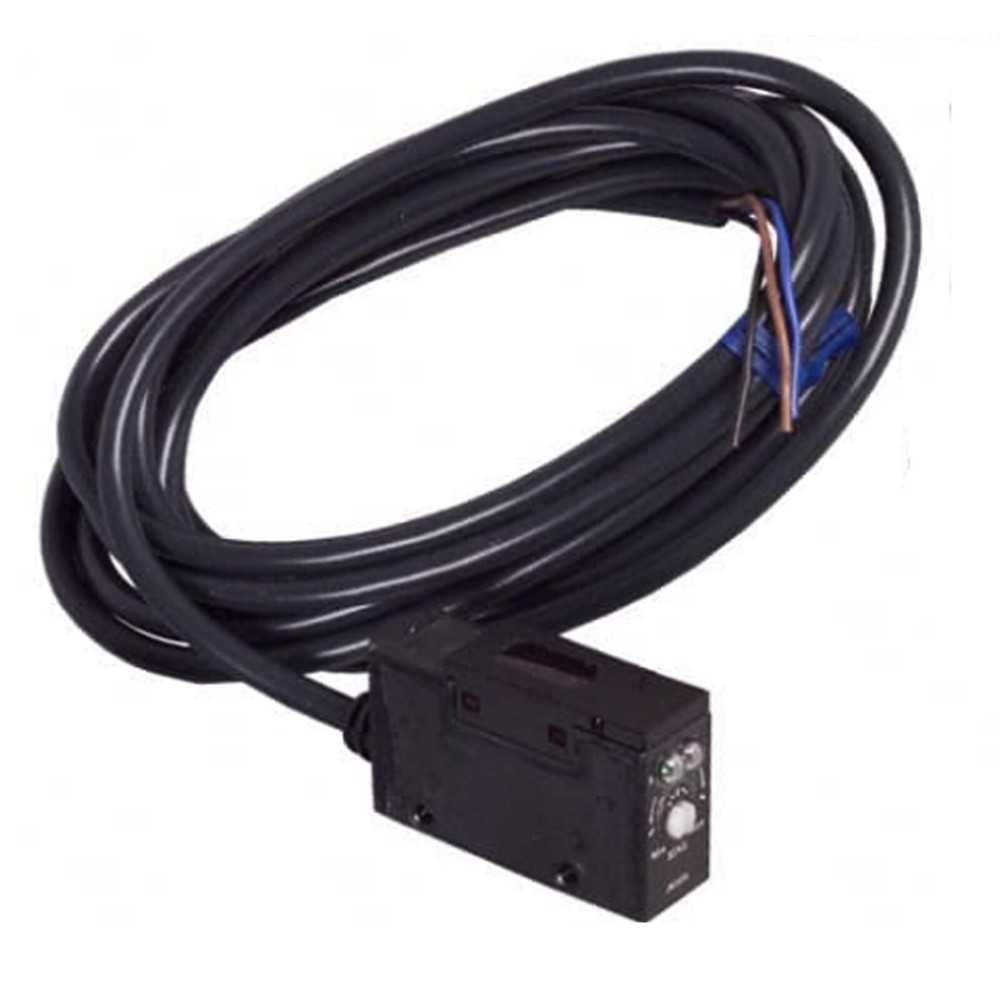 New In Box OMRON E3S-AR61 Photoelectric Sensor