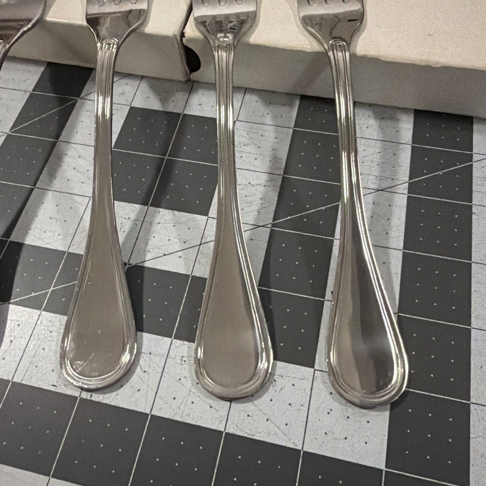 Cambridge GRANDE (4) Dinner Forks Rimmed Stainless Flatware Replacements
