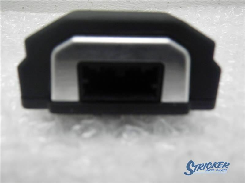 Camera/Projector Camera Front View Windshield Mounted Fits 18 CT6 1052999