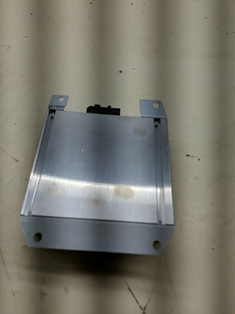 HARMAN BECKER AMPLIFIER 8E5 035 223 D