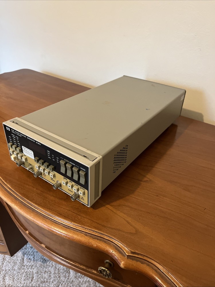 HP 8116A Pulse Function Generator 50MHz Fully Operational Good Condition