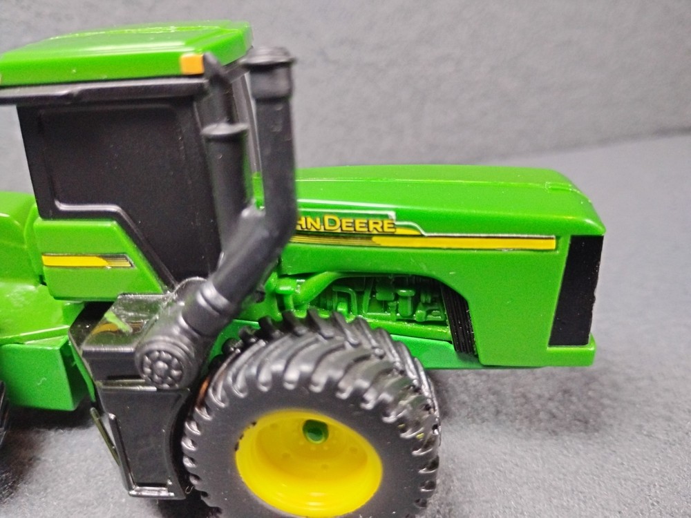 Ertl John Deer Plastic Tractor with Grain Cart