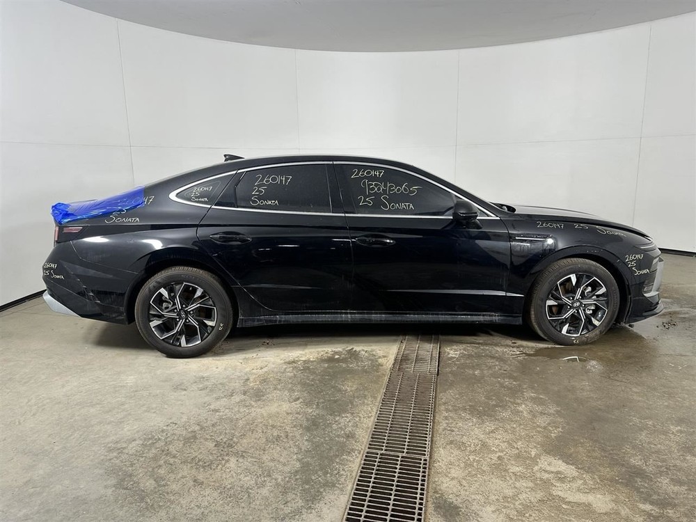 SONATA 2025 Camera/Projector 2842326