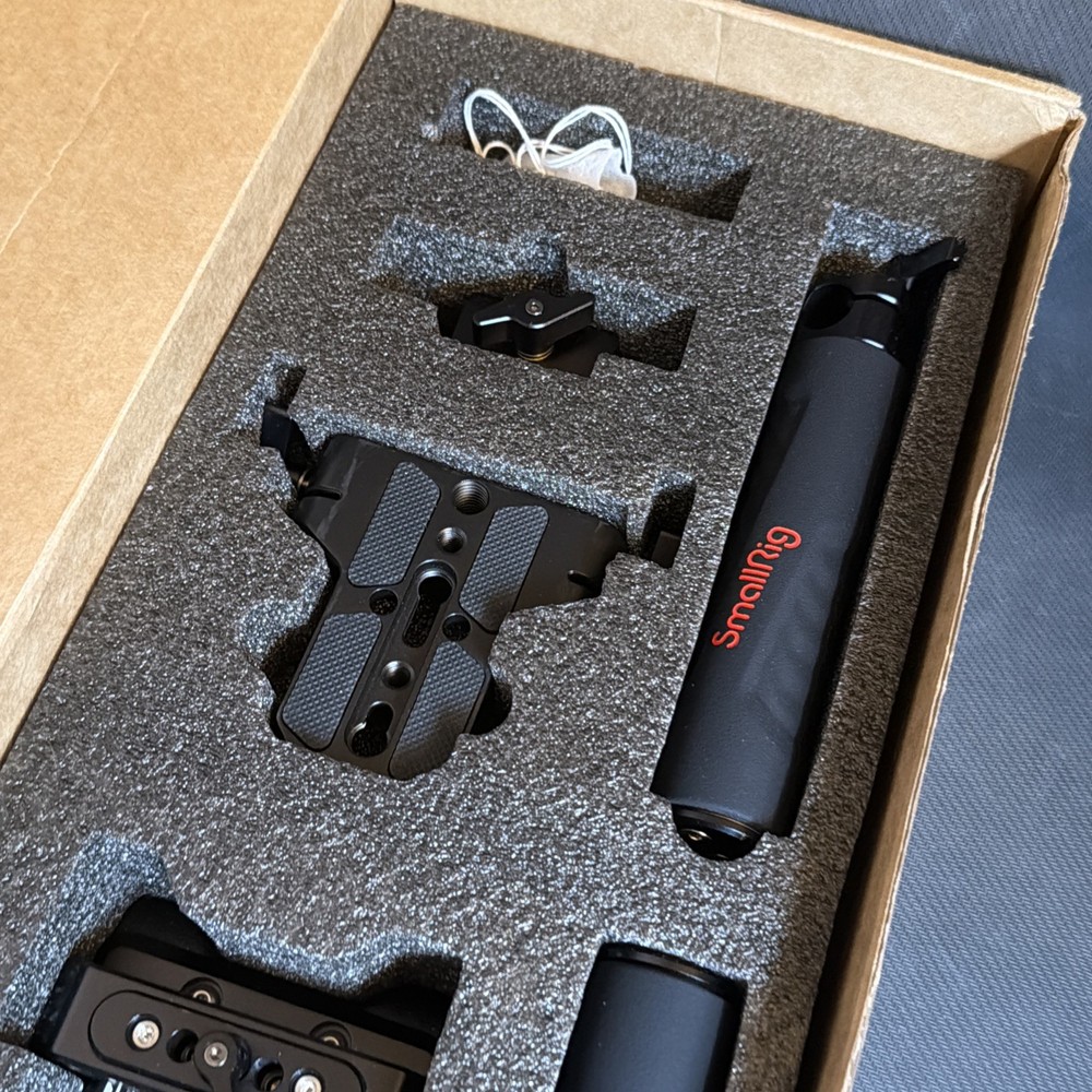 SMALLRIG Universal Basic Camera Shoulder Mount Kit for DSLR, Mirrorless 2896