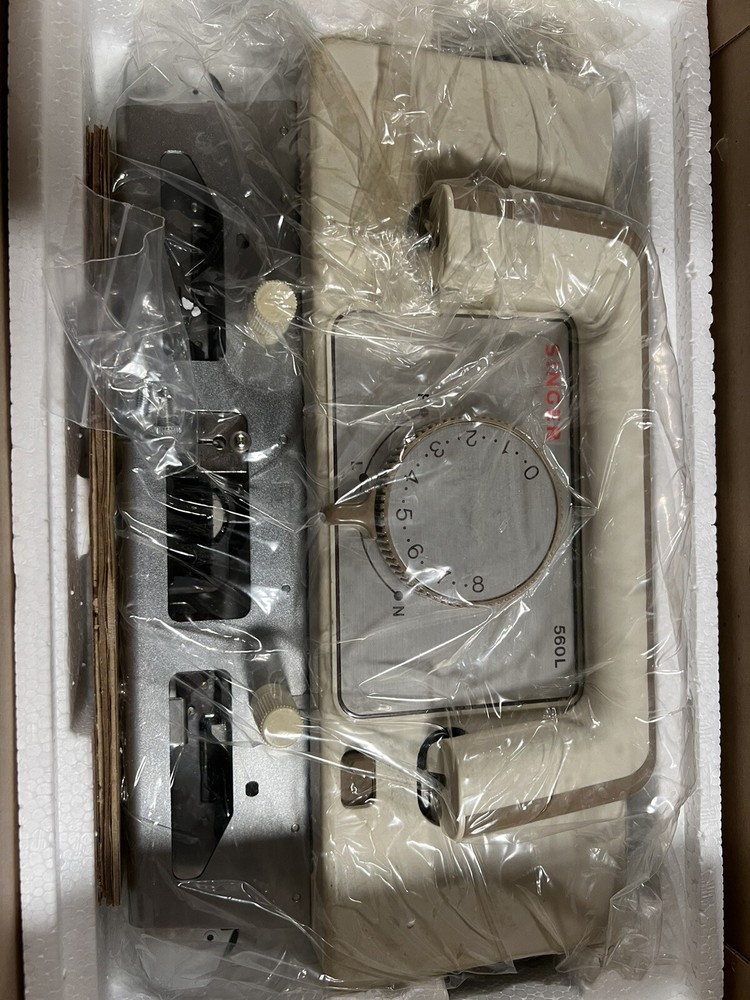 LC 560 Lace Carriage Electronic