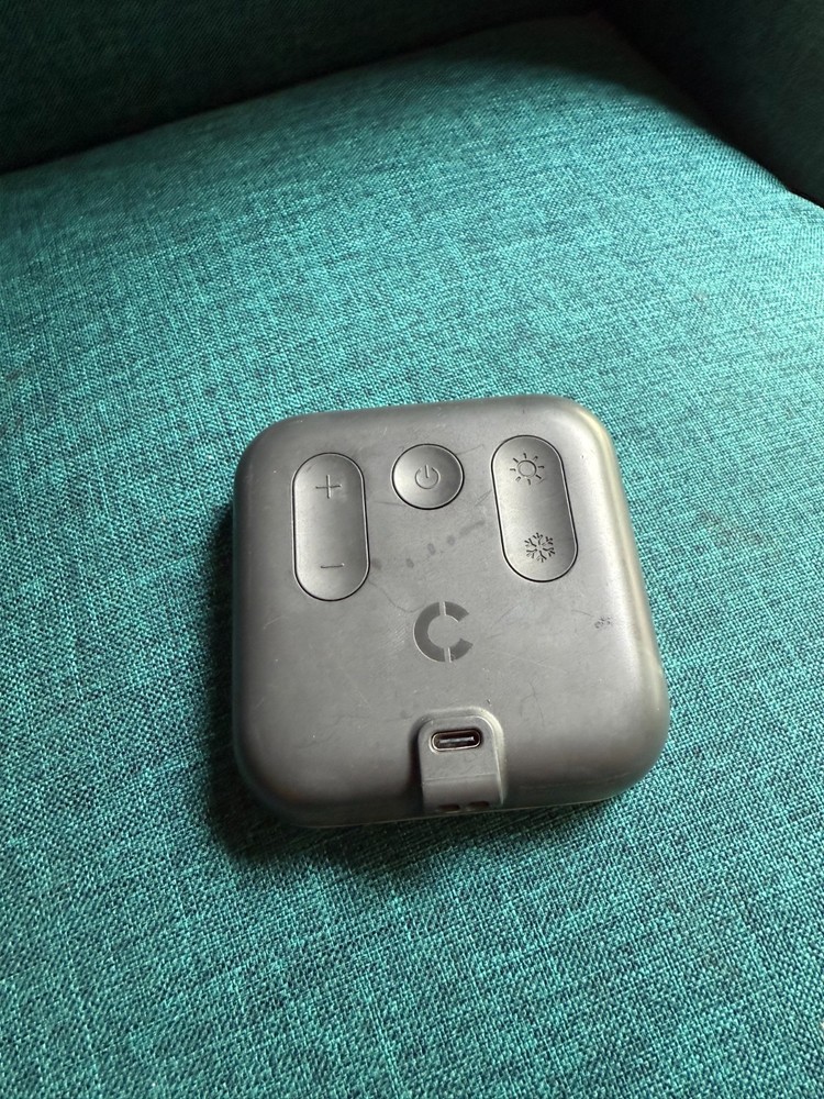 USB-C LED Light Controller – Compact Brightness & Temperature Adjuster