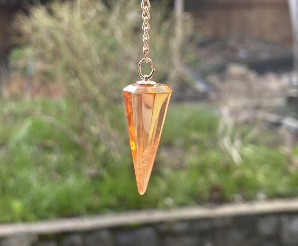 Tangerine Aura Pendulum