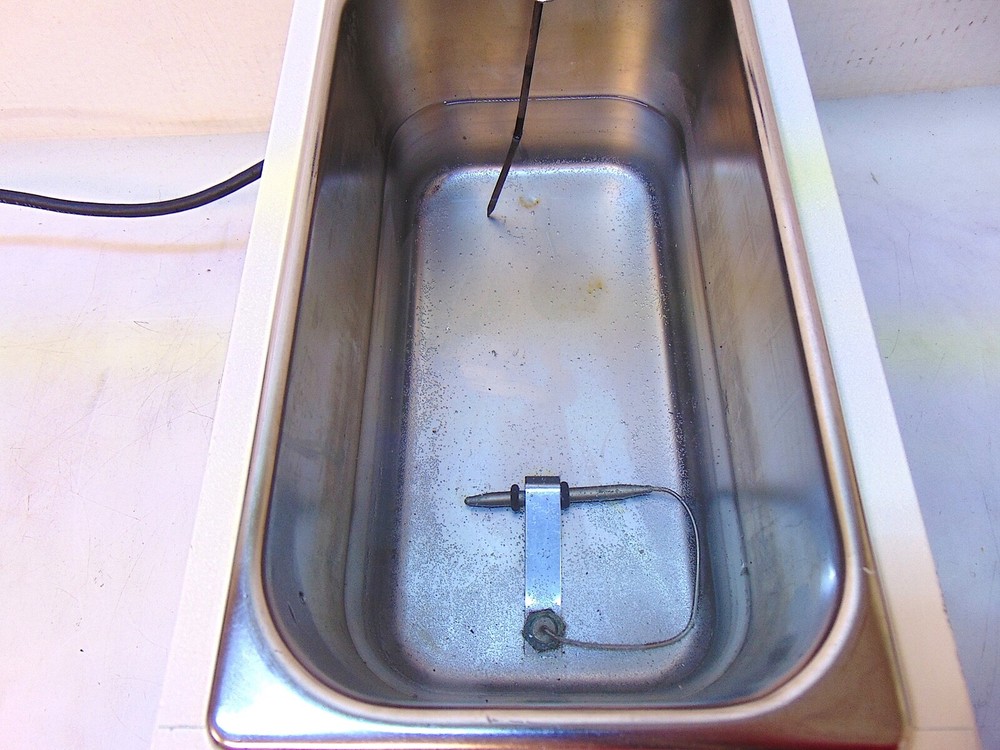 Precision Water Bath Model 182 - Good Working Condition - S7171
