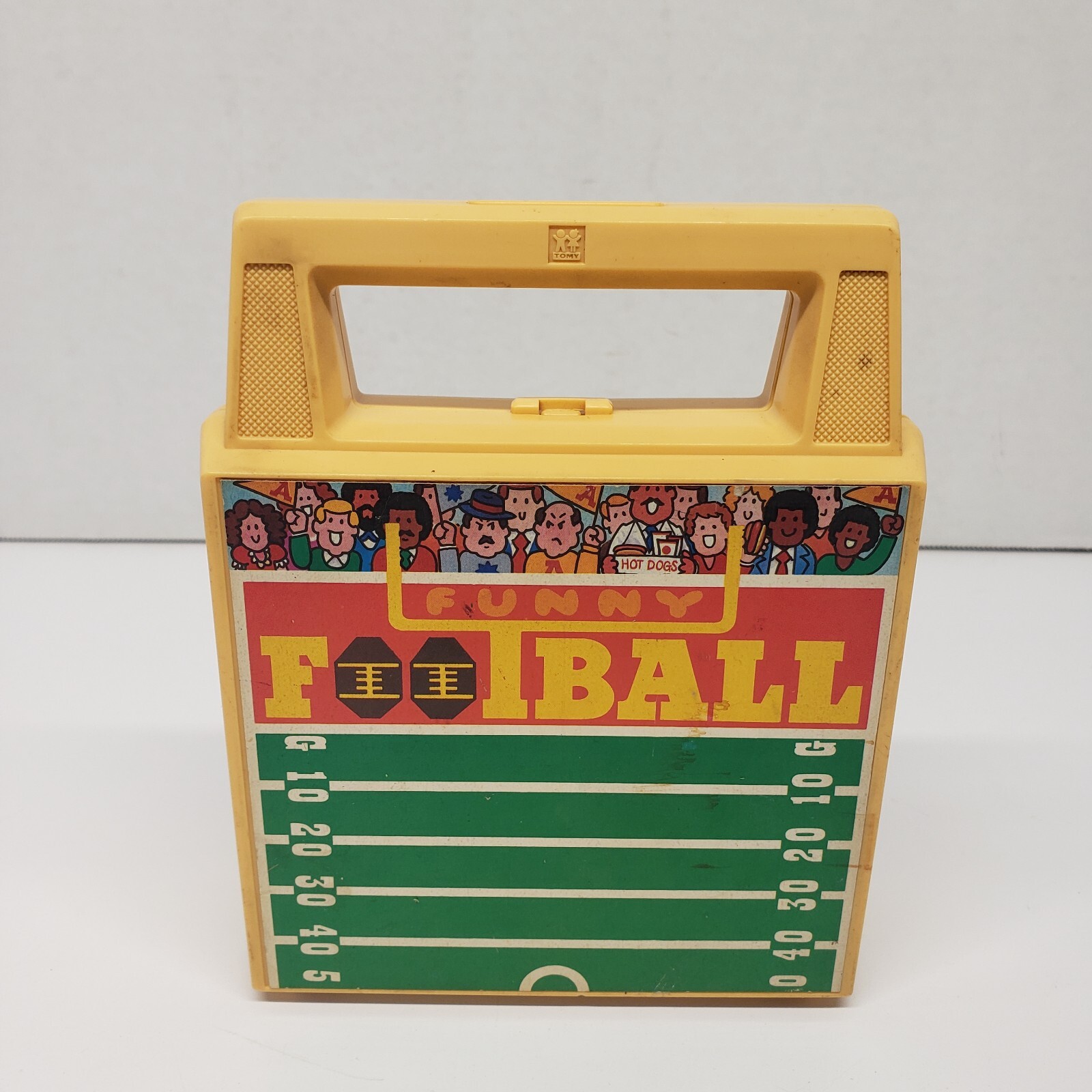 VINTAGE 1981 TOMY FUNNY FOOTBALL WIND UP TOY GAME Missing Footballs