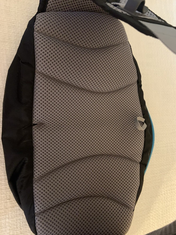 CamelBak Hydration Waistpack Flash Flo LR 1.5L, No Bladder - EUC