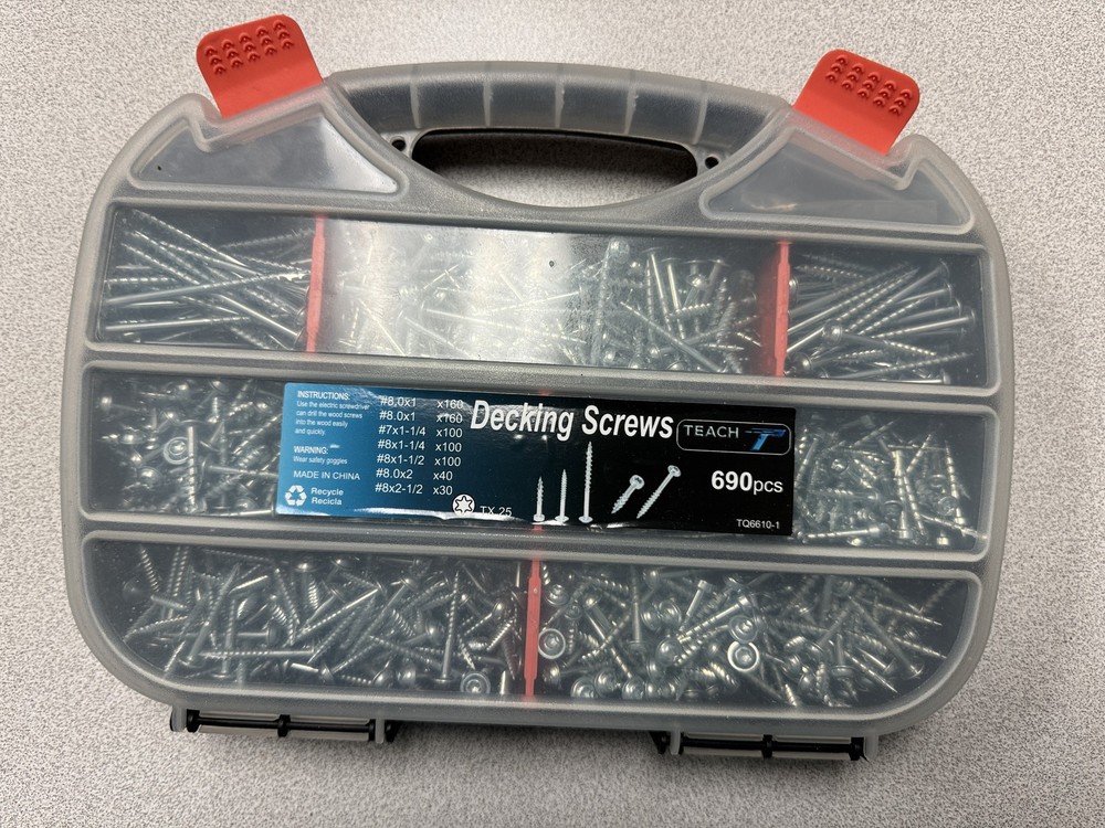 Teach 690 Pcs Decking Screws