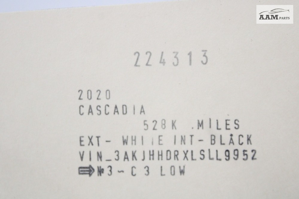 2018-2023 FREIGHTLINER CASCADIA FRONT HOOD HINGE MOUNT BRACKET SUPPORT OEM