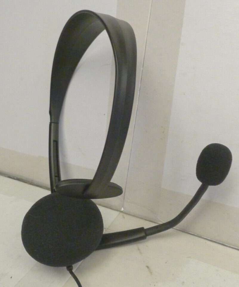 Microsoft Xbox 360 Wired Gaming Headset - Black with moveable Mic - Used