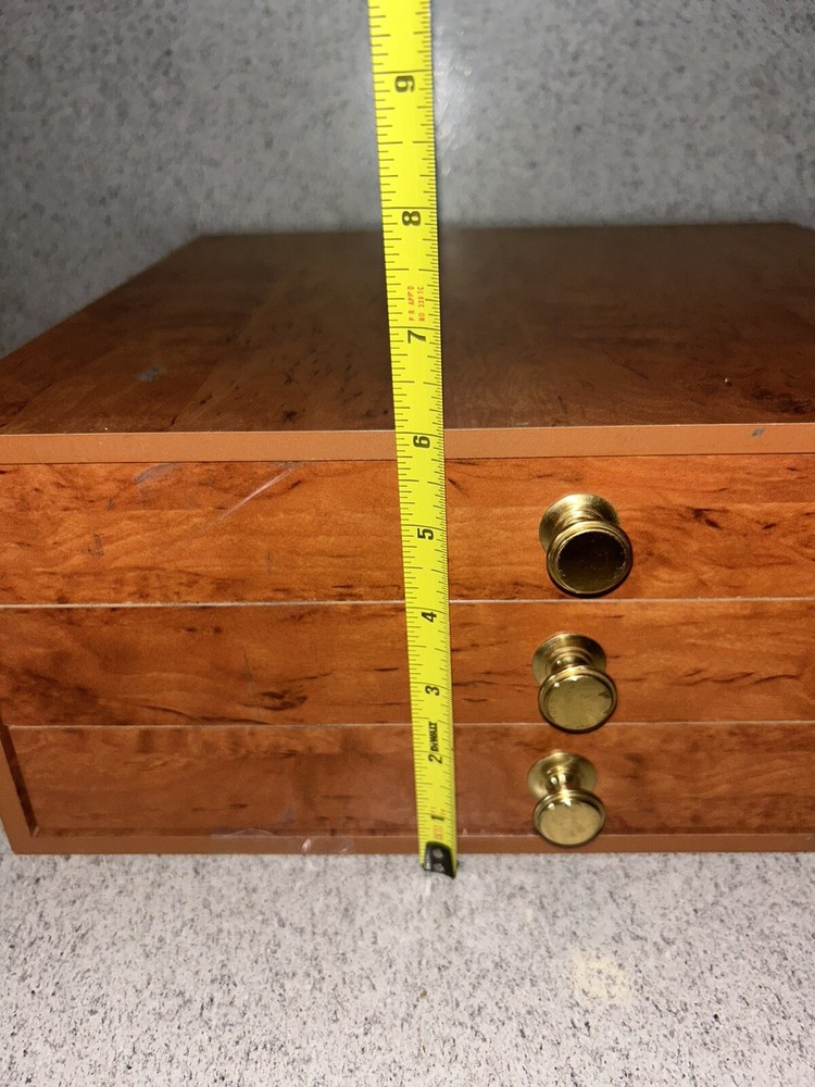 Madeira Thread Treasure Chest Embroidery Sewing Thread Germany Almost Complete