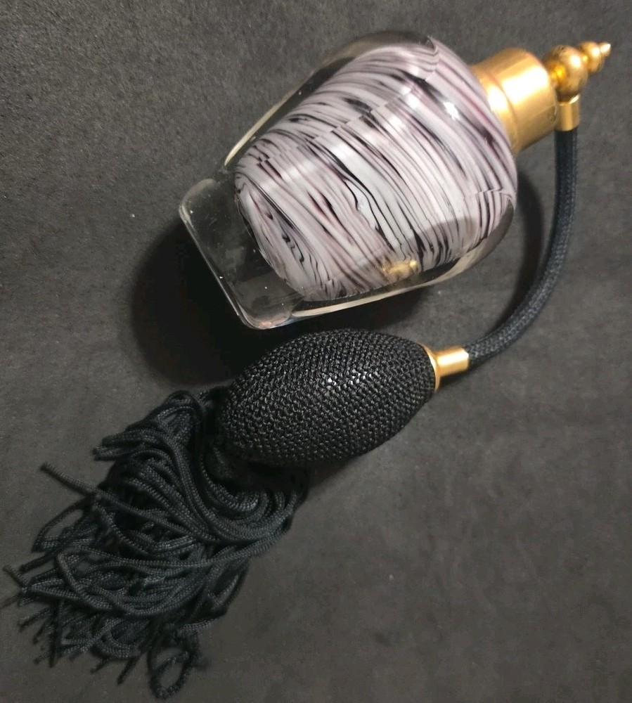 Black And White Pattern Vintage Perfume Atomizer