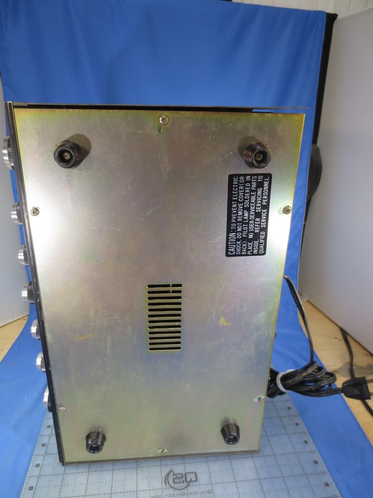 Realistic DX-160 Solid State Communications Receiver Powers on (Parts/Fix ONLY!)