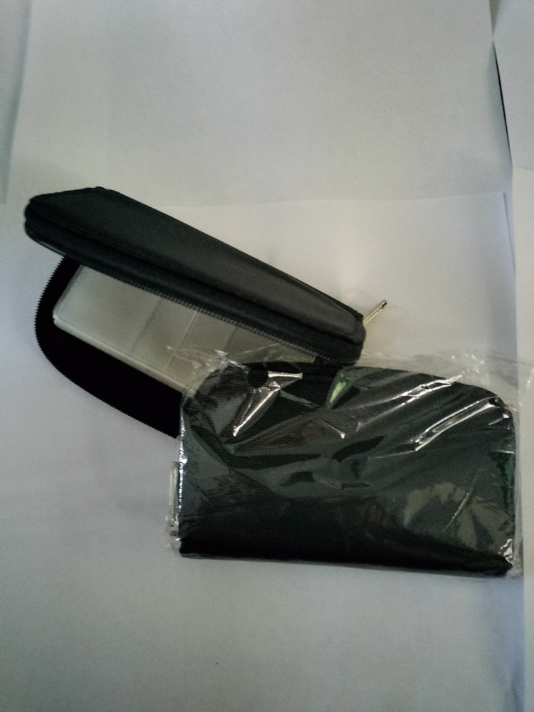 SD Card Holder Plastic Memory Storage Case New In Package