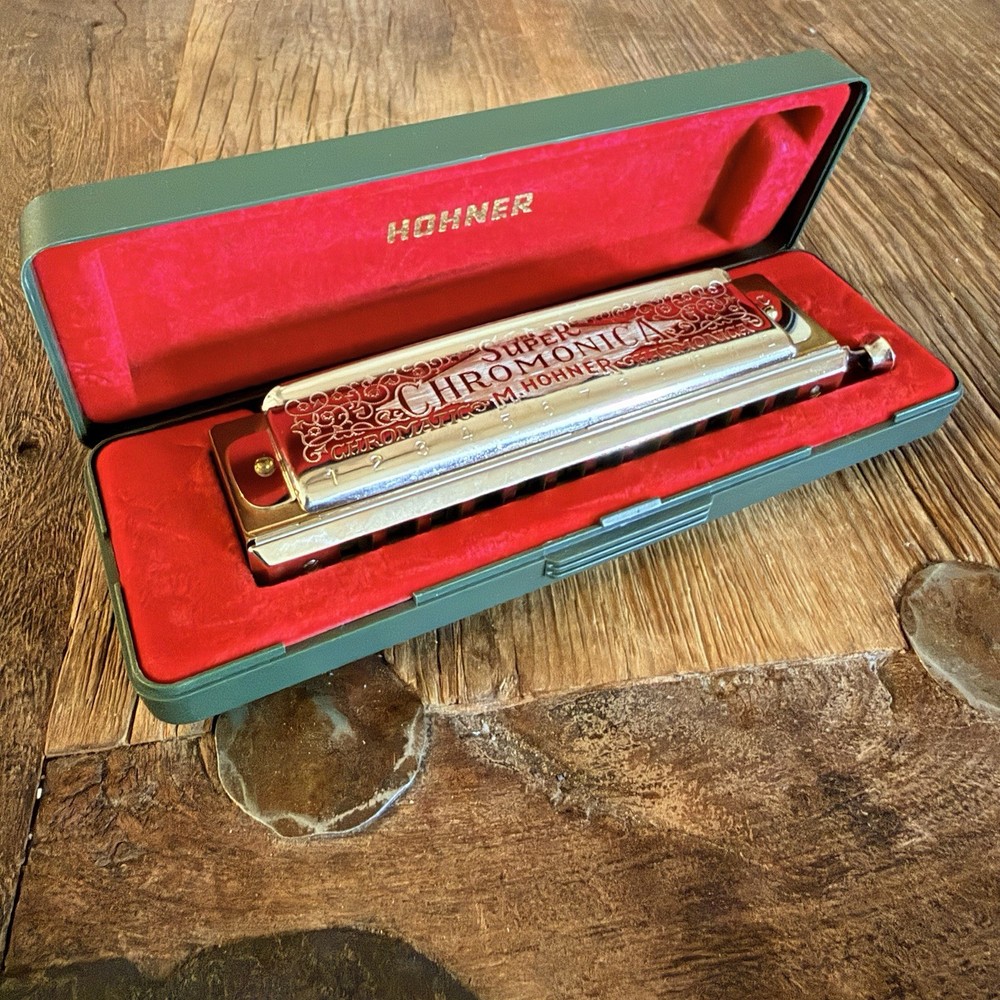 Hohner Chromonica 270 “C” Super Harmonica W/Case