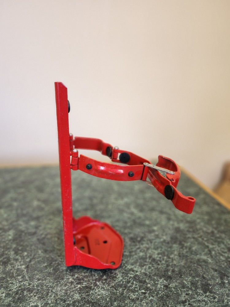 ANSUL 20E Fire Extinguisher Bracket - USED