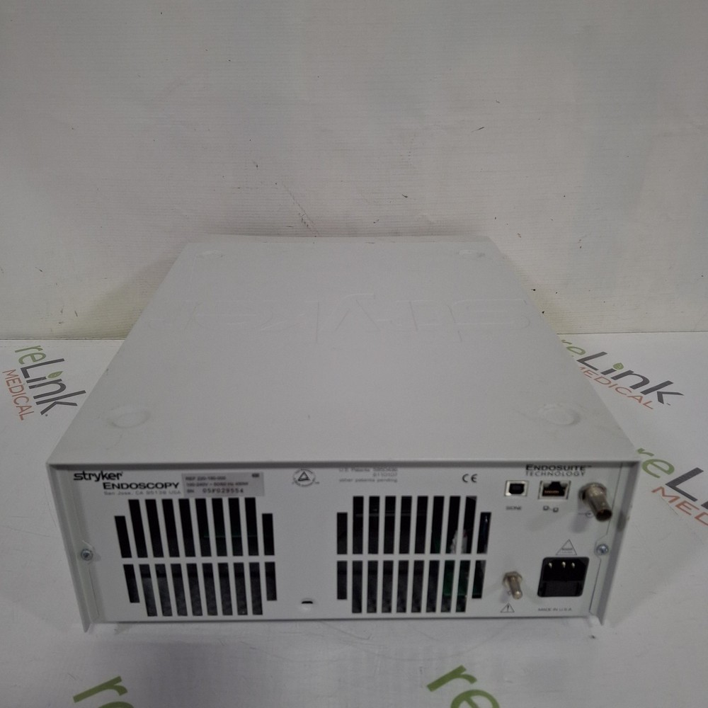 Stryker X7000 Light Source