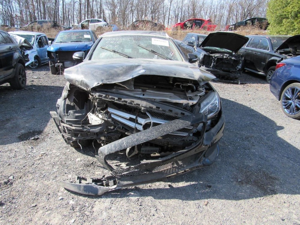 C220 2015 Glove Box 1032253
