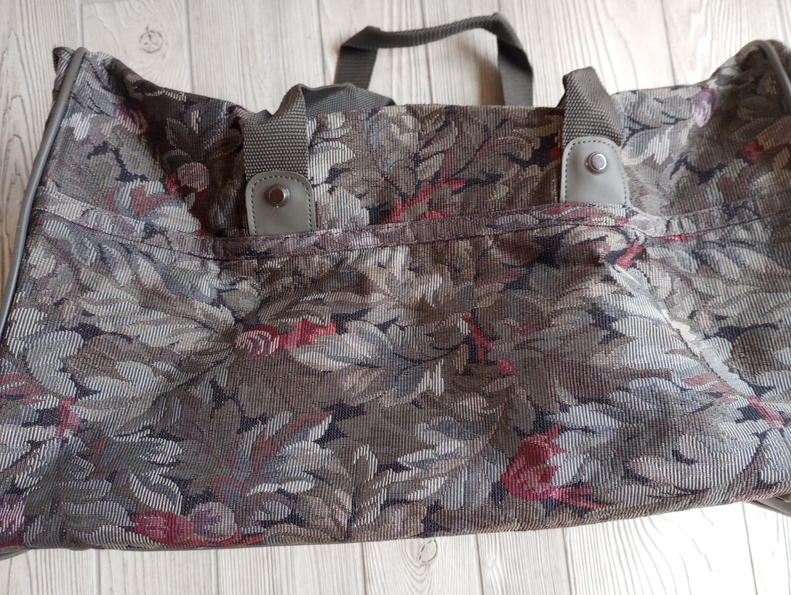 American Tourister Tapestry Duffle Bag/ Overnight Travel