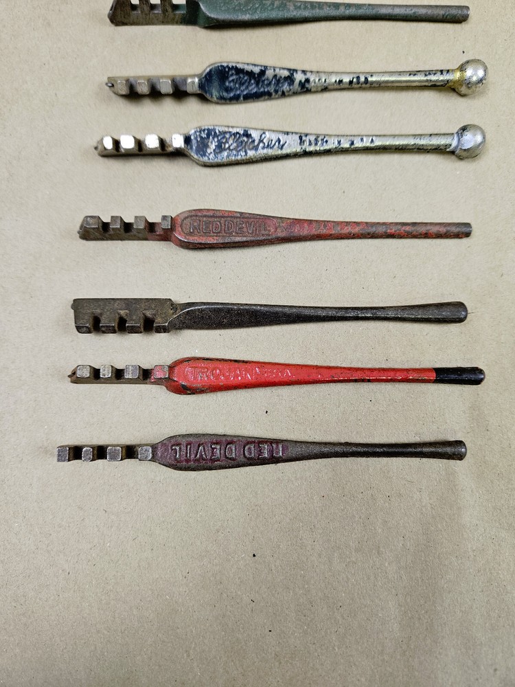 Nine vintage glass cutting tools Red Devil, Trojan, Fletcher, Ruby & Eclipse