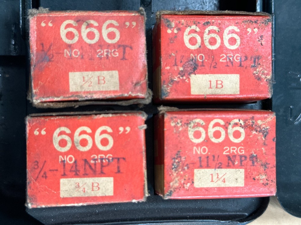 Threading machine 2R 666