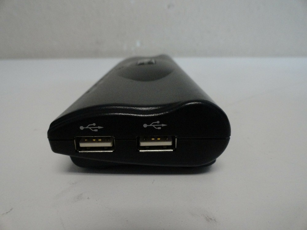 JJ7: Targus PA090 USB Mobile Port Replicator