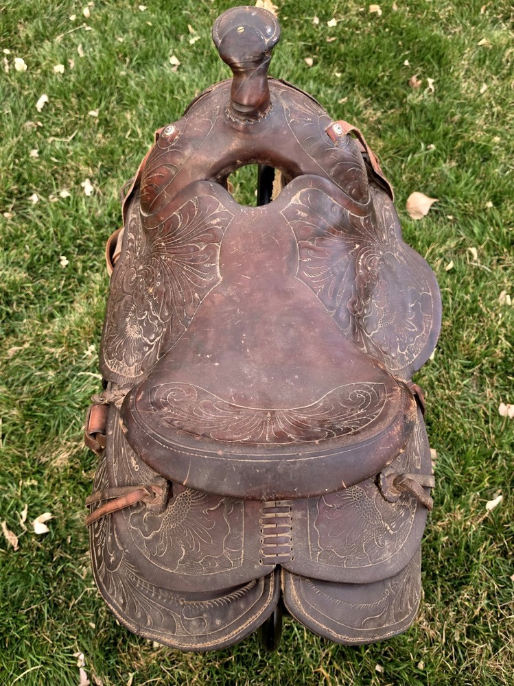 Vintage 14" Seat Ranch Saddle