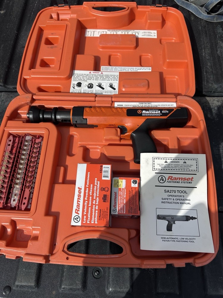 RAMSET SA270 POWDER ACTUATED FASTNER w CASE & EXTRAS *untested