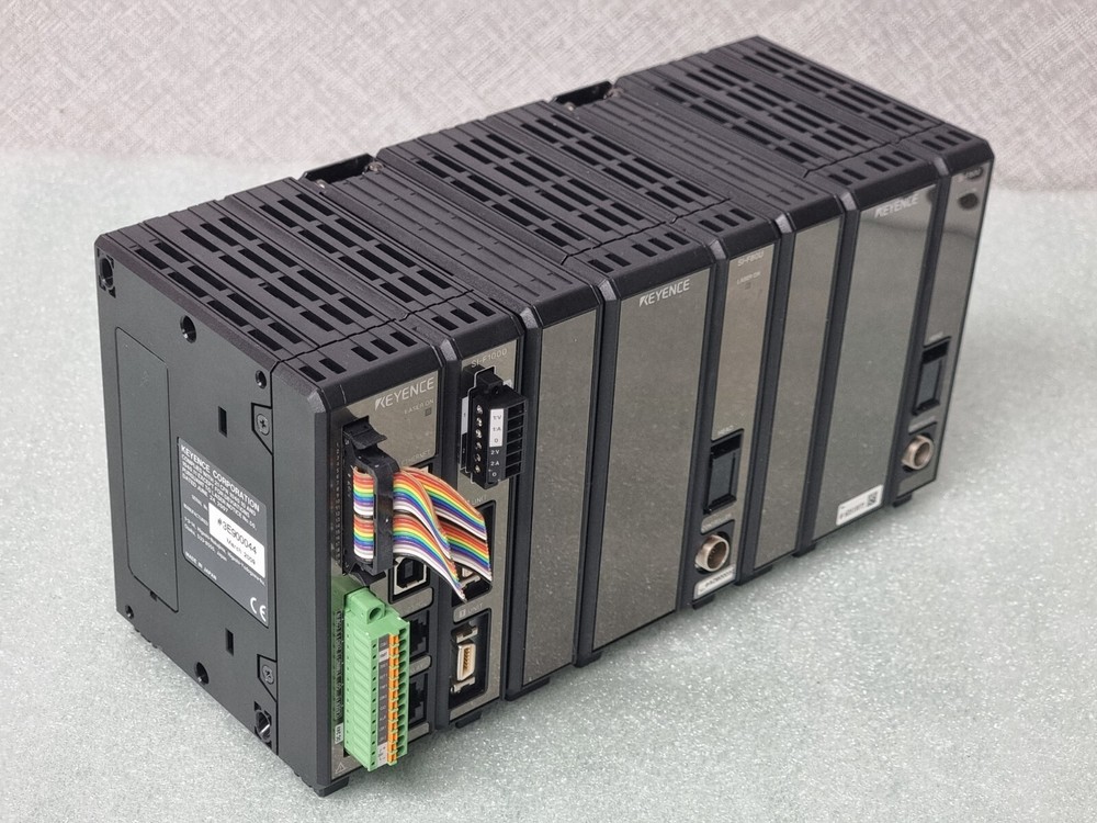 KEYENCE SI-F1003, SI-F80U[2] Laser Displacement SENSOR CONTROLLER