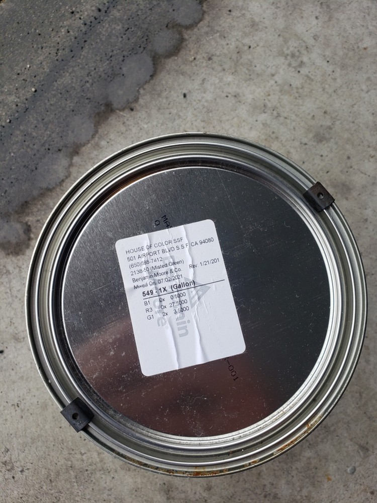 Benjamin Moore Premium Interior Paint and Primer Eggshell (1 gallon x3)
