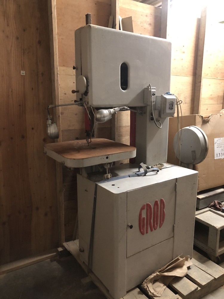 GROB VERTICAL BANDSAW