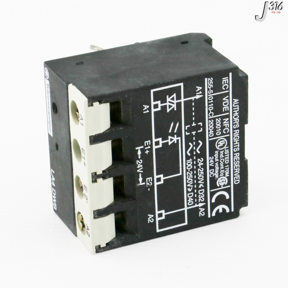 31497 SCHNEIDER INTERFACE MODULE LA4DWB