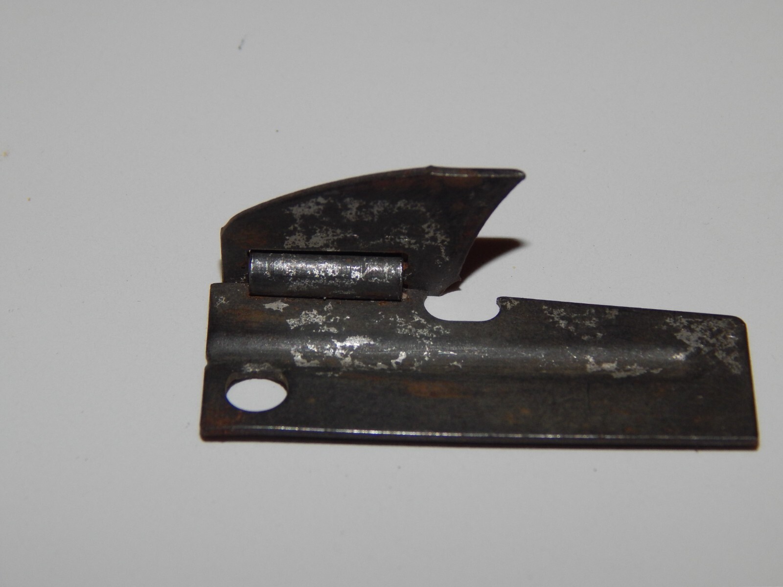 One RARE Shelby Corp Vintage US Navy WWII Korea Military P38 Can Opener