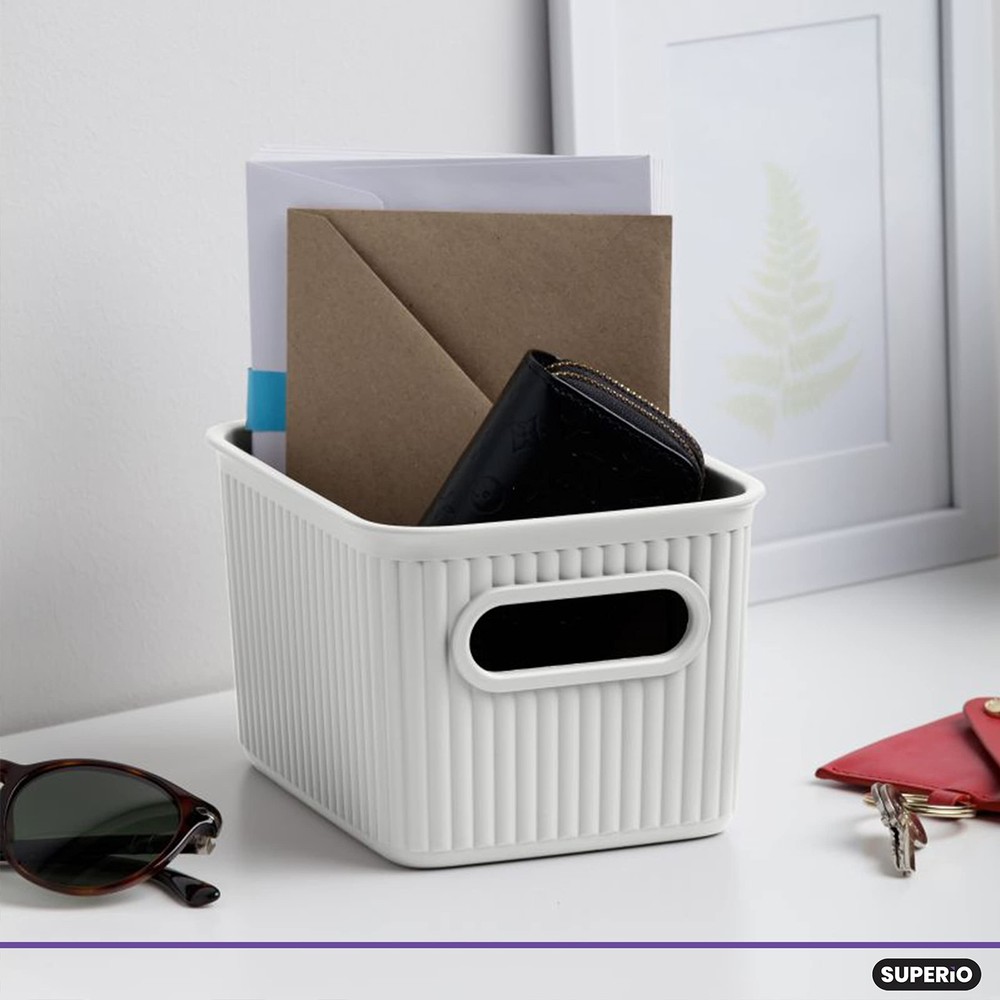 1.5 L Mini Ribbed Storage Bin, Decorative Plastic Storage Baskets, White, 6 Pack