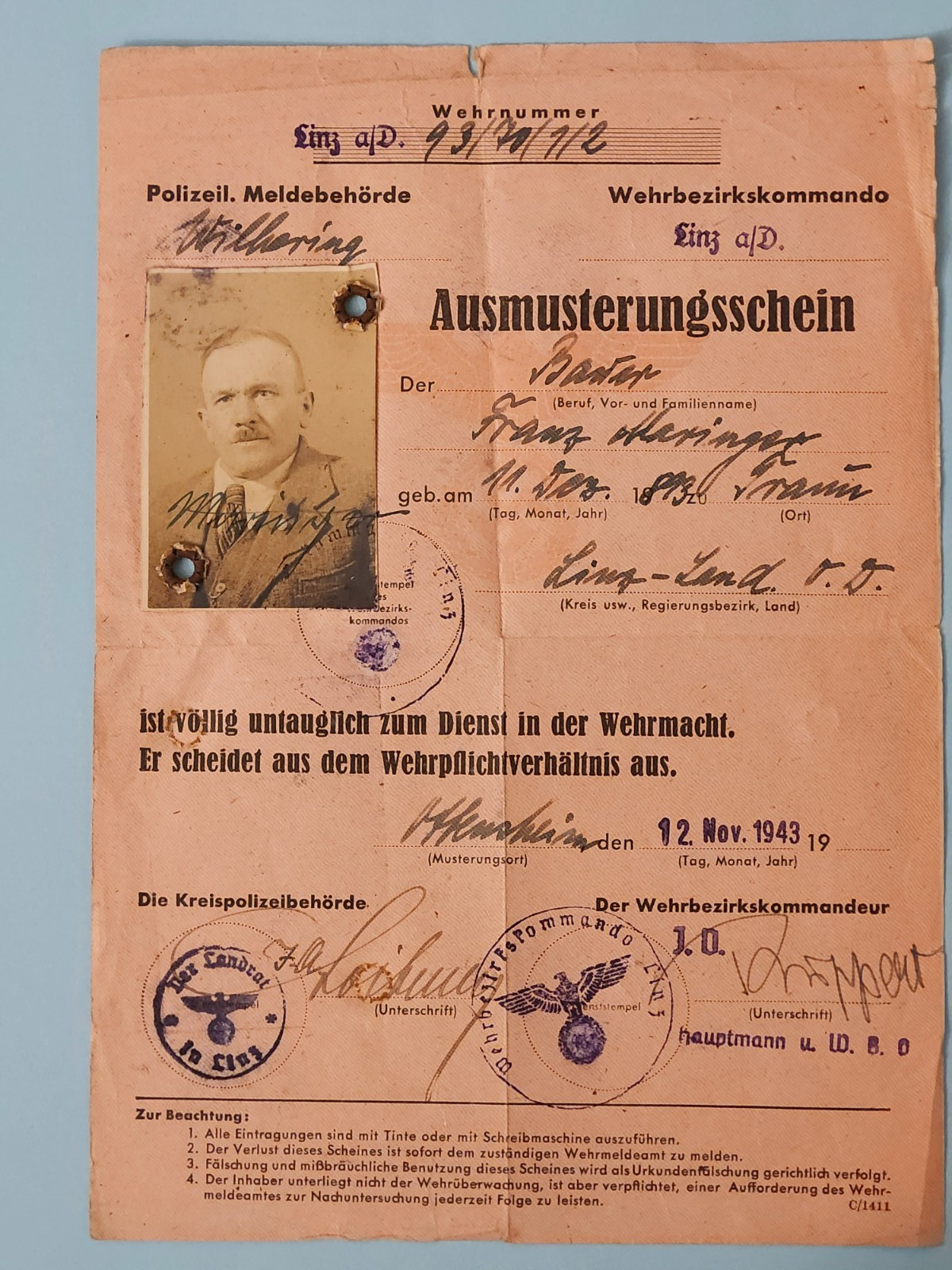 WW2 Germany. Ausmusterungsschein (Discharge Certificate)