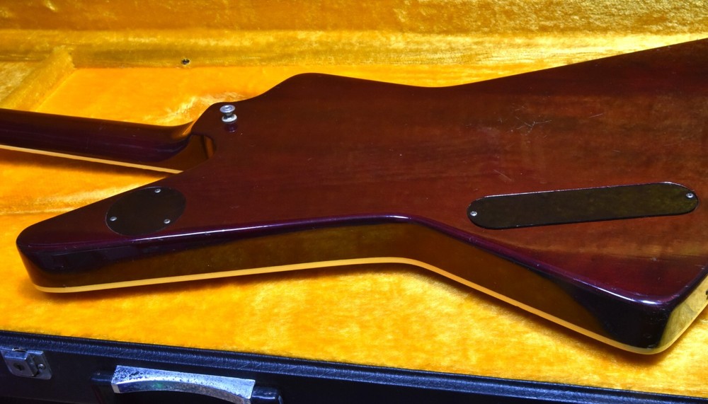 ARIAPROII EX-900 - CHERRY SUNBURST