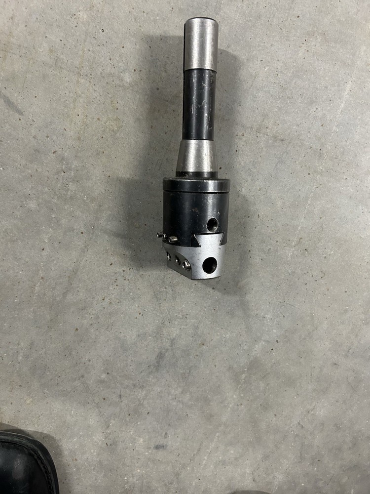 Arbor For An Precision Hole Cutter R8 Milling Machine