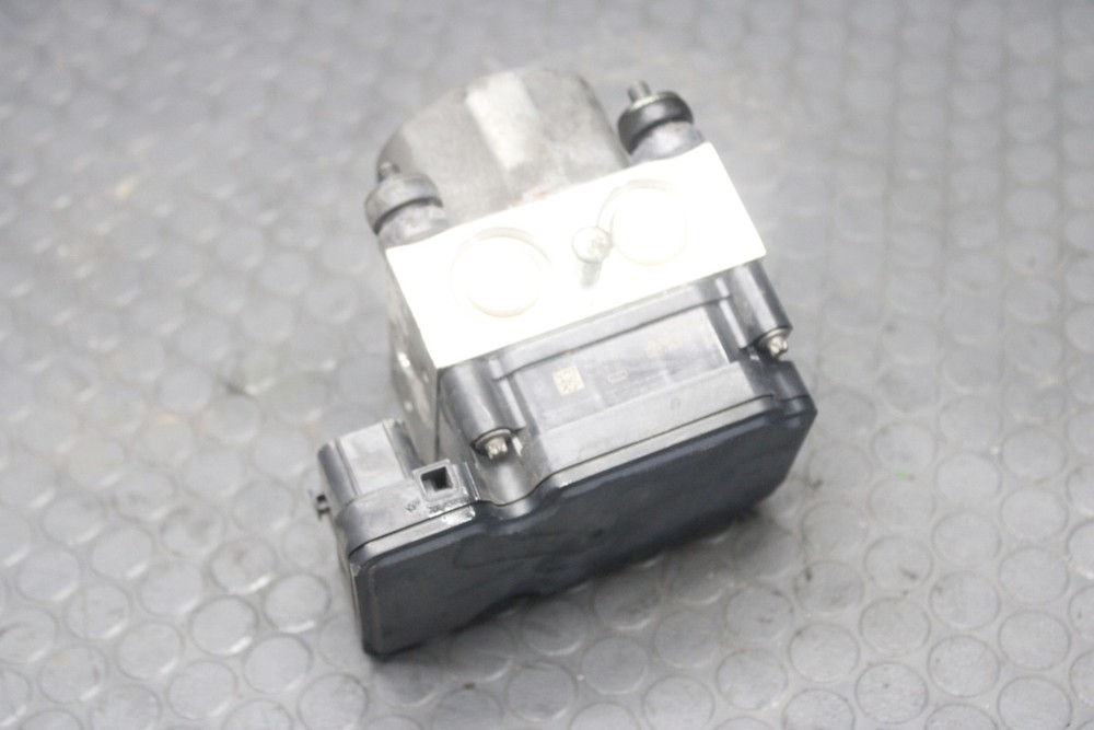 2014-2016 Harley Davidson Electra Glide ABS Pump Unit Module OEM 41100013