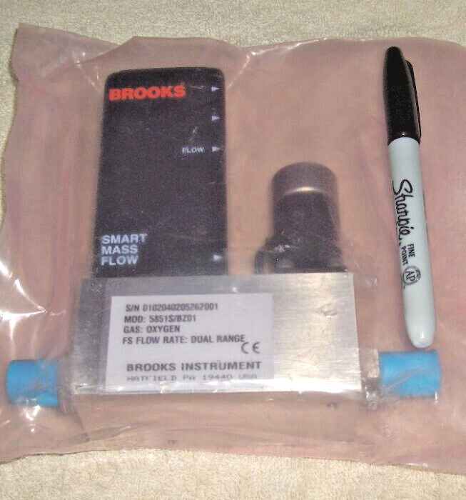 Brooks Smart Mass Flow Oxygen Controller 5851S/BZ01