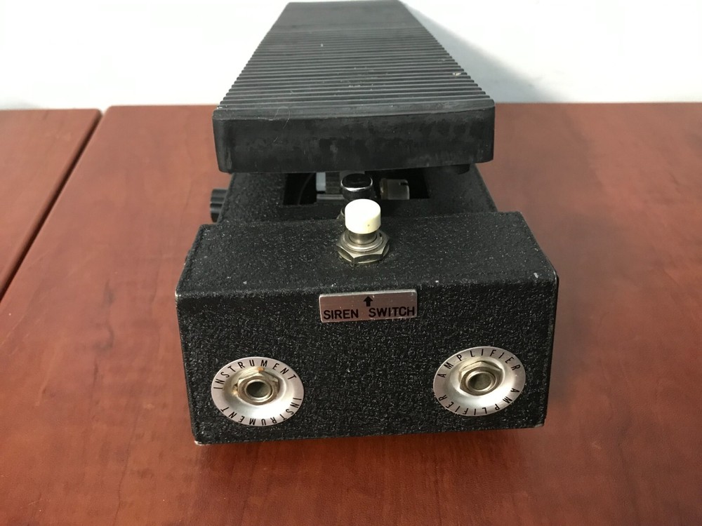 Shin-Ei Me-70 Wah Hurricane Effect Pedal