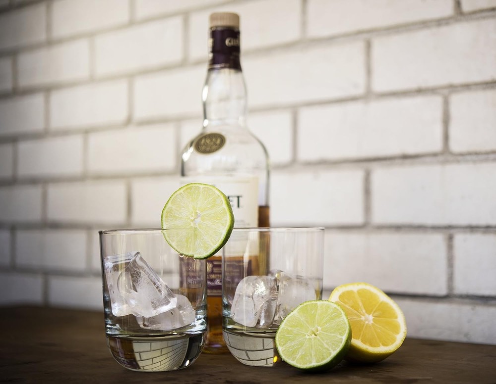 Easy Release White Ice Cube Tray 16 Cube Trays 4 Pack